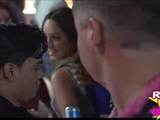 i flash on the street at fantasy fest