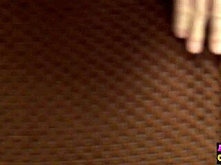 Horny Amateur Threesome Babes Suck Dick Hard