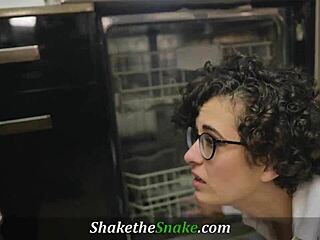 Friend stuck in dishwasher gets deepthroat surprise