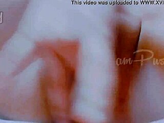 Amateur Pussy Rubbed Closeup With Wild Fingering