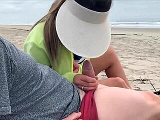 she didn’t stop public anal even with onlookers, insane!