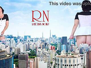 Wow, giant lady without panties struts city streets, tall as King Kong, what a show!