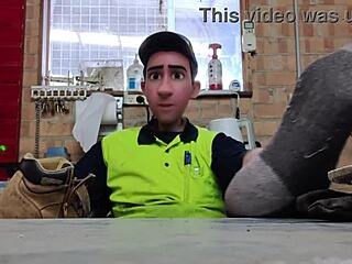 Step gay dad escapes into foot fantasy dreams at work!