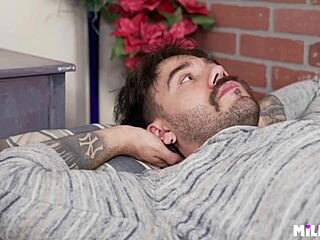 psychologist, does your patient fuck you in office?