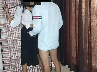 Soniya Bhabhi, are you banging your classmate like this?!