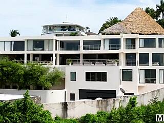 thirsty milf texas sneaks off for holiday fun