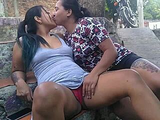 Housewife gets a rough and kinky trim in public