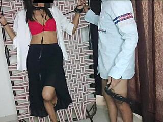 Soniya Bhabhi, are you banging your classmate like this?!