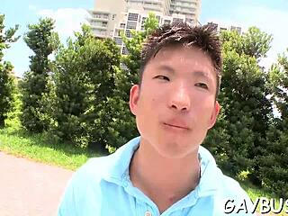 Crazy blindfolded stud tricked into blowjob by homosexual hunk