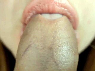 Amateurs Homemade Close Up Blowjob With Extreme Blonde Couple Young Babe In Gay Action.