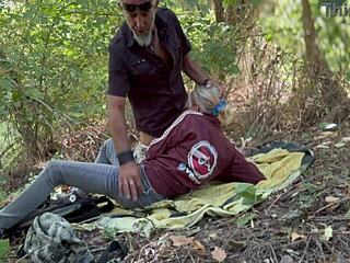 Mountain air got us horny for wild Spanish action?