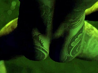 Gay masturbation and amateur sex in Second Life