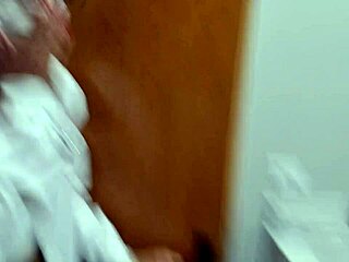 Nurse, why cheat on your husband in hospital bathroom?