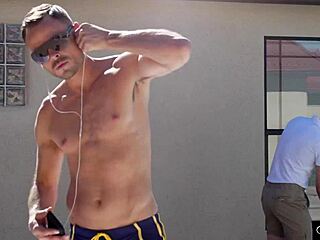 Trent feels the intense passion railing his poolboy's asshole in the summer sun