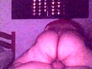 يصعد علي في الظلام ويضرب بقوة