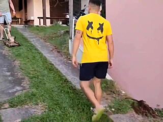 Wife Blows Husband's Friend At Party