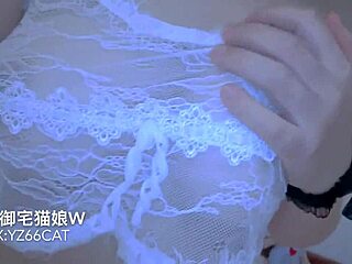 Retro Chinese Blue Film in Stunning 720p High Quality