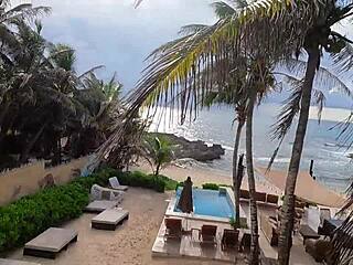 Boldly fucking the goddess in public paradise of Isla Mujeres