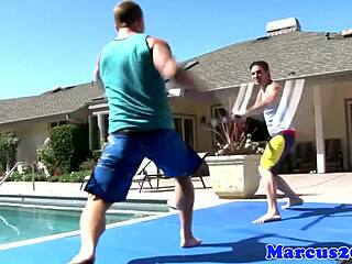 Is this muscular jock getting assfucked outdoors?