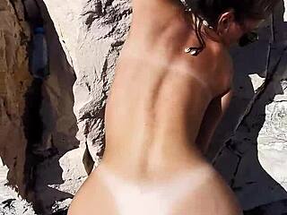 Wow! Hot teen banged quick on public beach POV