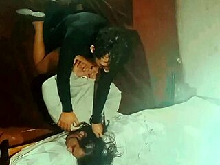 vicky vette fucks julia ann with strap-on 😍