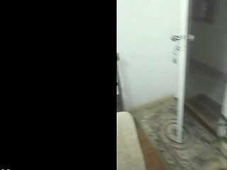 transando hard na casa de amigos na festa