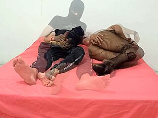 Mexican girl fucks me with her huge ass!