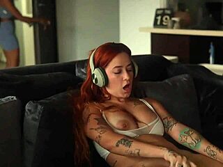 Hey, caught my roommie on virtual sex, seduced her until we banged hard!
