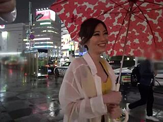 完璧ボディのアジア美女がハードに跨るパート1