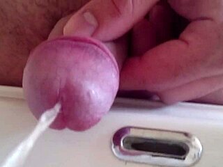 pissing in the sink with closeup view!