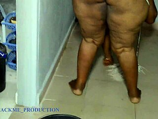 Bbw housewife Vusi's horny visit for intense fucking session