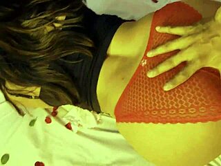 Hot Indian coed dives into her first steamy encounter.