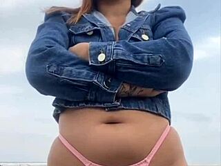 beach flashing exhibitionists leave him hard for me