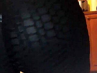 big booty wife dancing and shaking her ass for you