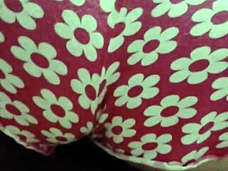 Is Aurora's mature Mexican squat practice turning into a curvy riding session?