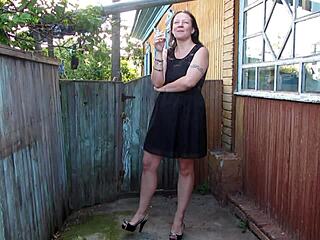 Curvy milf with big tits smokes and pees outdoors, so sexy!