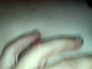 gordinha casada gostosa metendo e chupando gostoso