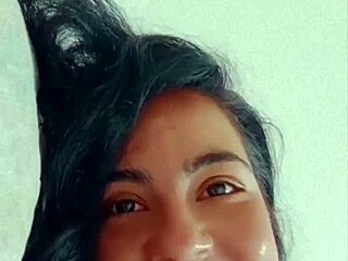 i love watching this latina with big natural tits masturbate