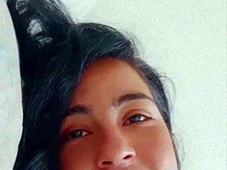 i love watching this latina with big natural tits masturbate