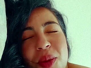 i love watching this latina with big natural tits masturbate