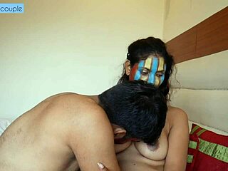 Sexy Rachna gets wild with room service guy on hills