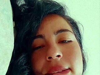 i love watching this latina with big natural tits masturbate