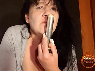 klaudiaambergirl teases solo in lingerie, pure temptation