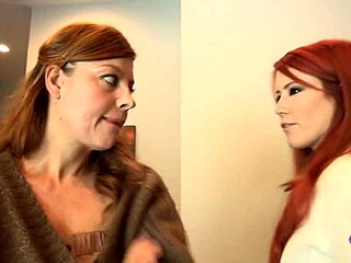 Skinny redhead lesbian loves her pink taco eaten out