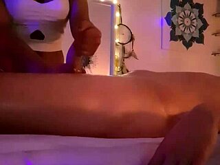 wonderful masseuse mel gives relaxing massage