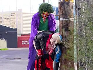 조커 2 Rachel Luxe가 할리 퀸으로 Gibby가 조커로