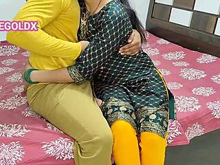 Hey, Komal left, so husband bangs another woman hard!
