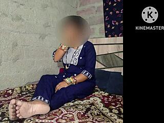 Hot! Bhabhi Wife Drilled by Husband in Bedroom!