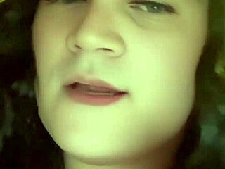 Jencakes gets ready to go out