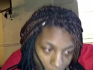 Diamond Mercedez gives sloppy bareback blowjob in Florida